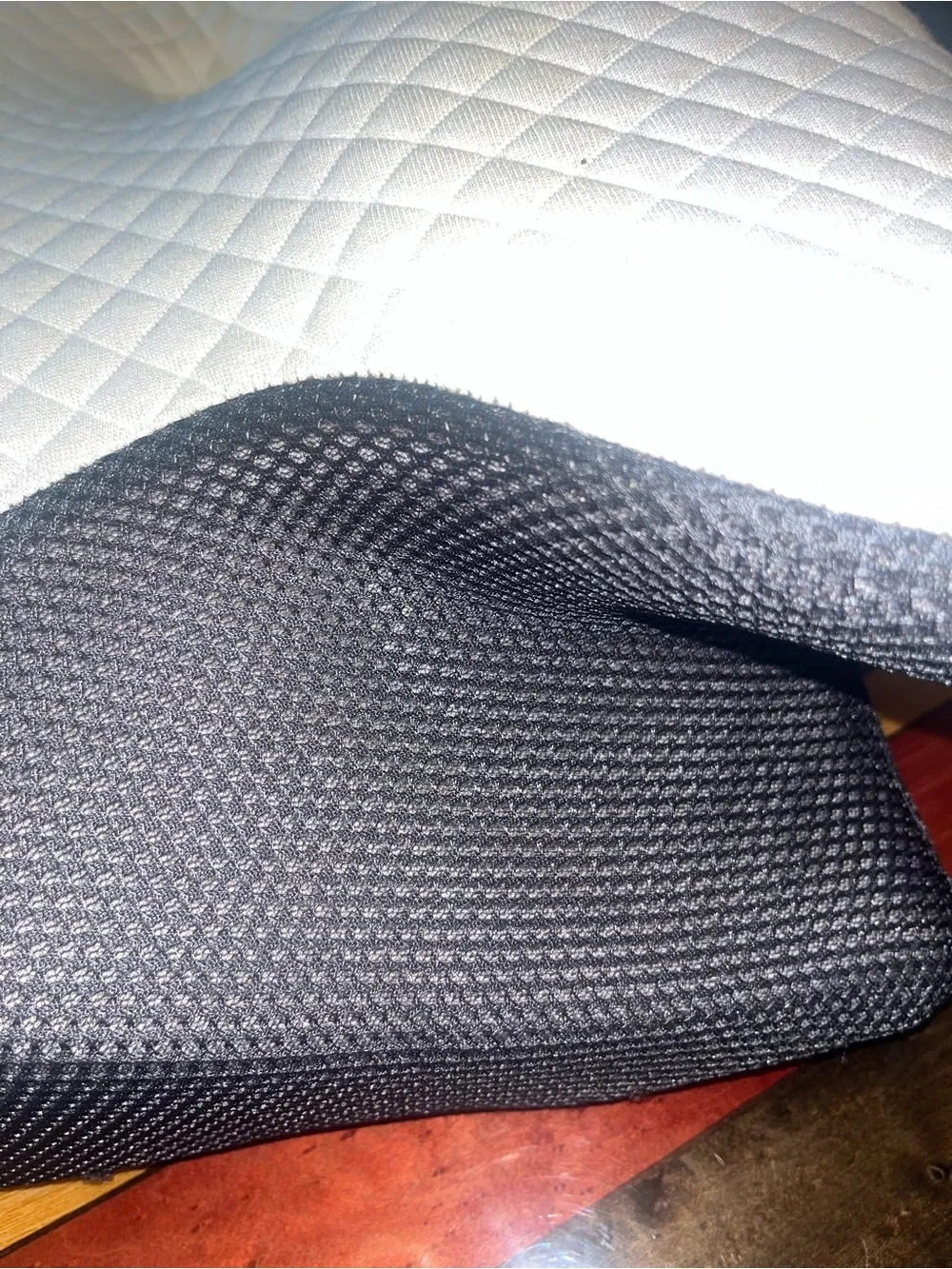 Dream Cloud ergonomic contour
